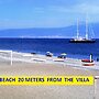 Detached Villa 20m From the sea for Stays and spa Treatments Near Taor