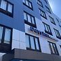 Days Inn by Wyndham Bronx NYC