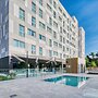 Holiday Inn Express Madrid Airport by IHG