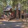 Owl's Peak by Avantstay Private Pine Tree Cabin Mins From The Water