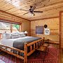 Sugarland by Avantstay Sleeps 28! Home Theatre! Two Hot Tubs! Indoor P