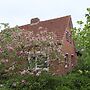 Haus Flieder