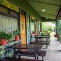 Cabinas las Manzanas Bed y Breakfast