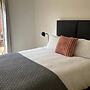 Modern 2 Bedroom Apartment in Perth