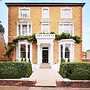 The Selwyn Hotel