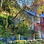 2 Bed Cottage Sleeps 4 - Pets Ok - Private Garden