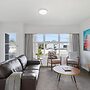 Renovated Takapuna 2BR Apt - Parking