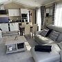 Stunning Lodge in a Nice Area, Saint Leonards