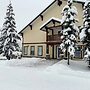 Raven's Nest Hotel