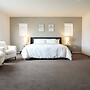 Cheerful 4 Bedroom Entire House Lots Of Open Space