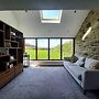3 Bed Cottage-sleeps 6-country Views-pet Friendly