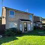Impeccable 2-bed Apartment in Eastleigh