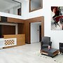 Lescure Business Hôtel and SPA