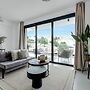 Sanders Elgio - Neat 3-bdr Apt With Rooftop