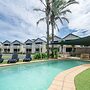 Boathouse Resort Studios & Suites