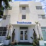 Treehouse  Hotel