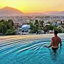 Hotel Shambala