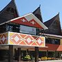 Khas Parapat