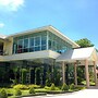 Suwan Driving Range and Resort