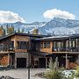 Blackstone B&B
