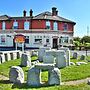 Stonehenge Inn