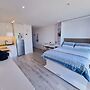 Top Floor Studio-The Hub-Self Catering