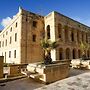 Getaway Npetto Gozitan Villa and Shared P