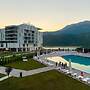 Lakeside Hotel