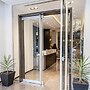 Hotel M