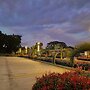 Aurora Villas and Cabin Resort