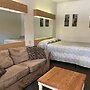 Calabogie Motor Inn