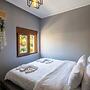 Stone House Foca Butik Otel