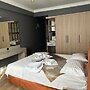 Metros Hotel