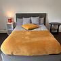Guesthouse-2br-parking-wifi-toiletriesprovided