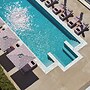 Tzanis Resort