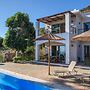 Villa DreamView with private pool