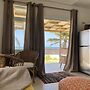 Casita del Mar Romantic Beach Retreat