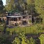 Samarkand House