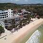 Palm Beach Hotel
