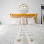 Vintage Elegance - Condo Steps Away From Casino