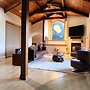 CHIC & EXCLUSIVE HOME