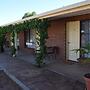 Roundhouse Motel