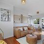 Amazing Home By Beach - Aircon-ed