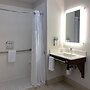 Holiday Inn Express & Suites Courtenay - Comox by IHG