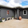 Room-cozy Room With Separate Entrance an