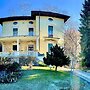 La Villa Del Lago