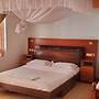 Maralink Hotel