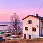 8 Person Holiday Home in Stonglandseidet