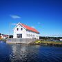 12 Person Holiday Home in Bremnes-by Traum