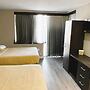 Royal Hotel Bronx